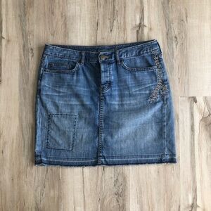 Eddie Bauer Blue Denim Mini Skirt with Embroidery Floral Vine Detail